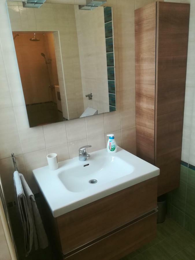 Apartma Zalka Ізола Екстер'єр фото