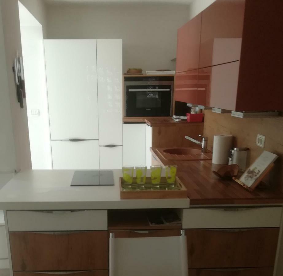 Apartma Zalka Ізола Екстер'єр фото