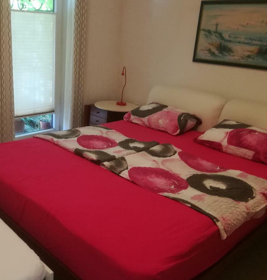 Apartma Zalka Ізола Екстер'єр фото