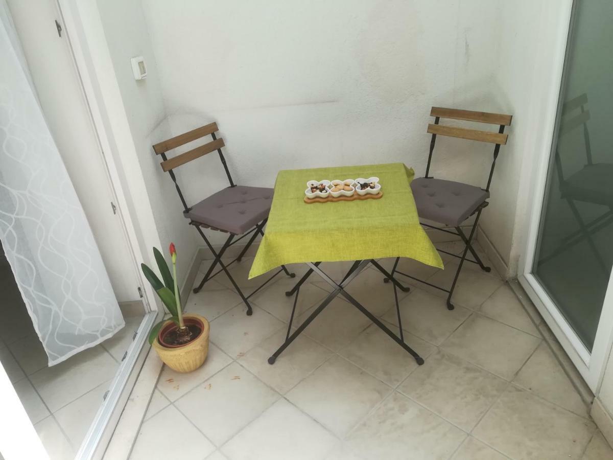 Apartma Zalka Ізола Екстер'єр фото