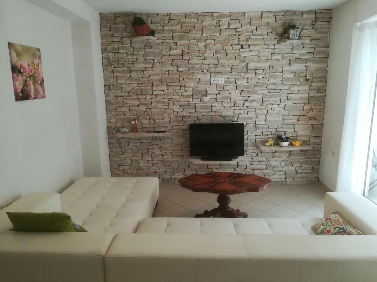 Apartma Zalka Ізола Екстер'єр фото